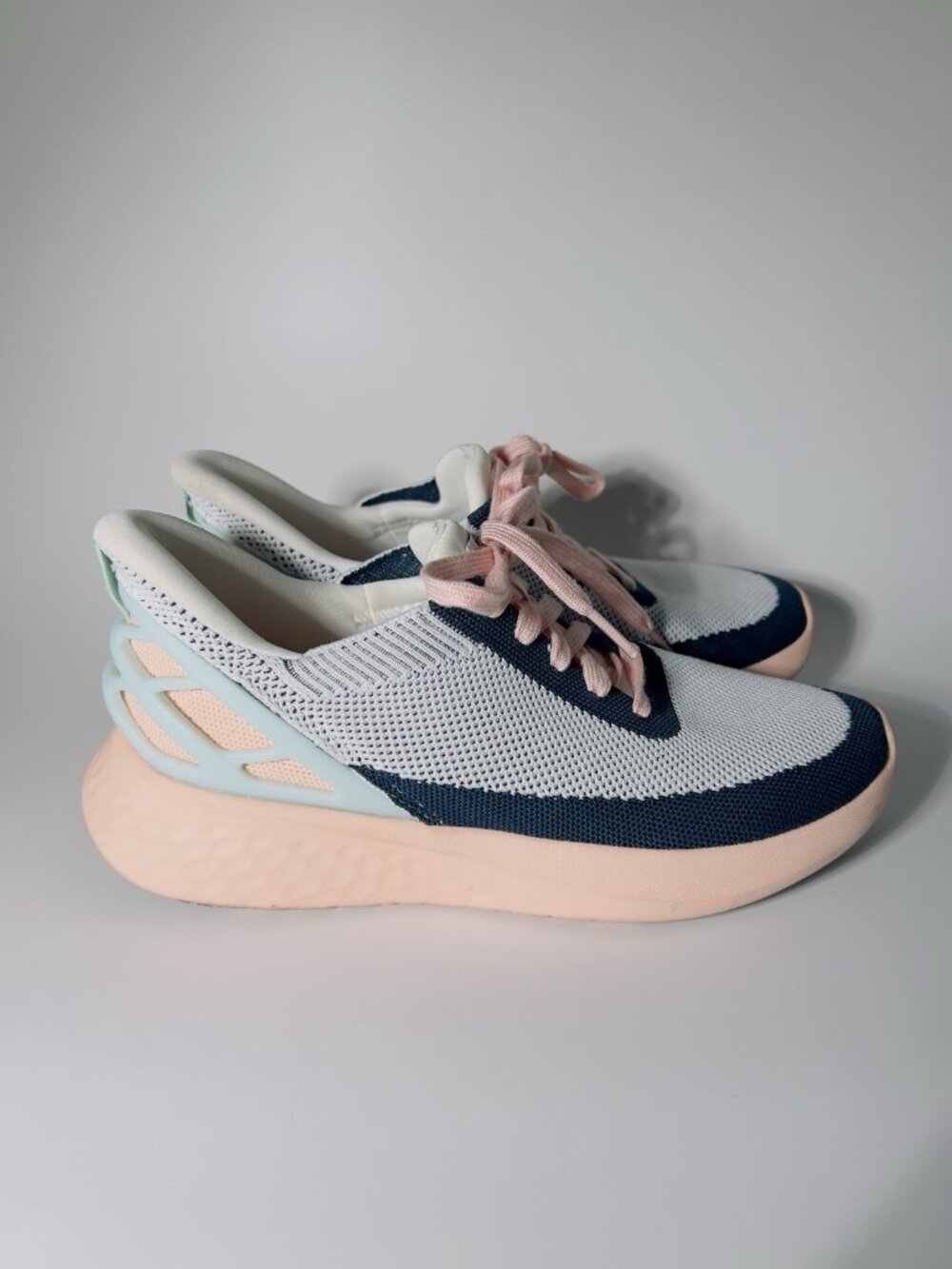 Kizik Athens Hands Free Shoes Women’s Size 7.5 - Picture 2 of 13